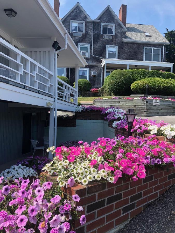 Sands Of Time Motor Inn & Harbor House Woods Hole Dış mekan fotoğraf